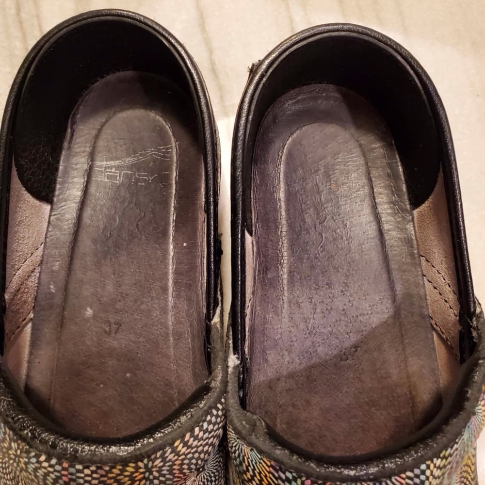 Dansko Multicolor Geometric Mosiac Clogs Womens Size 37 US 7 - Picture 8 of 11